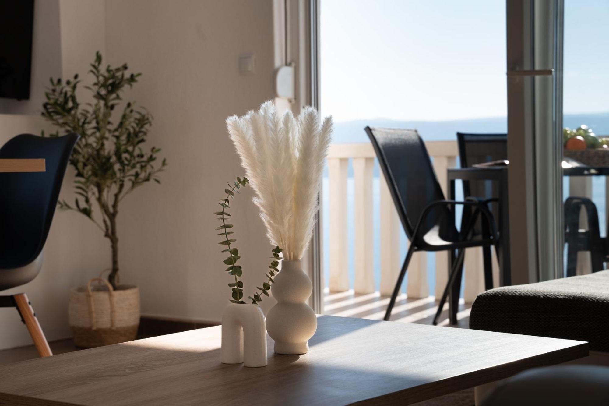 Sunny Hill With Rooftop Pool * Celina